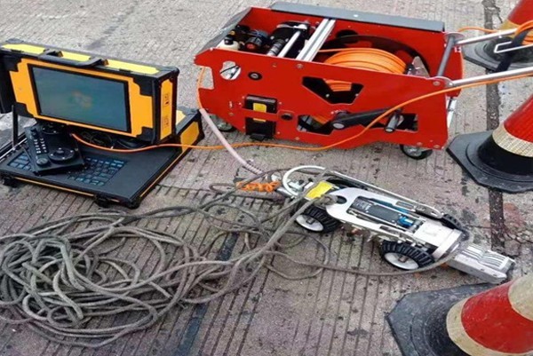 都兰CCTV管道检测机器人